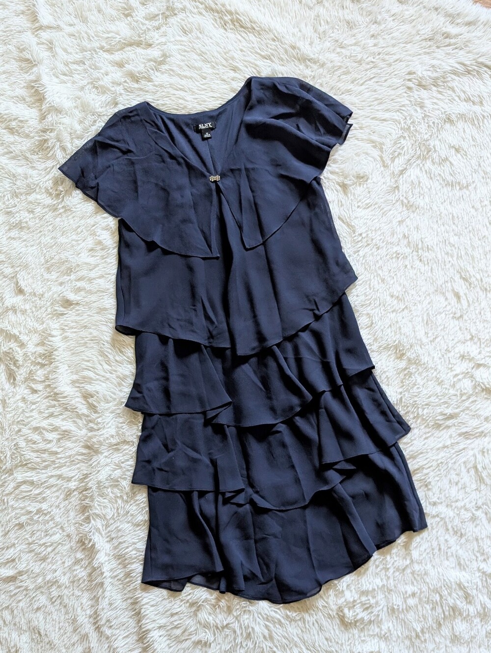 SLNY Navy Blue Tiered Capelet Rhinestone Detail Flowy Ruffle Dress Size 12 - Picture 4 of 14